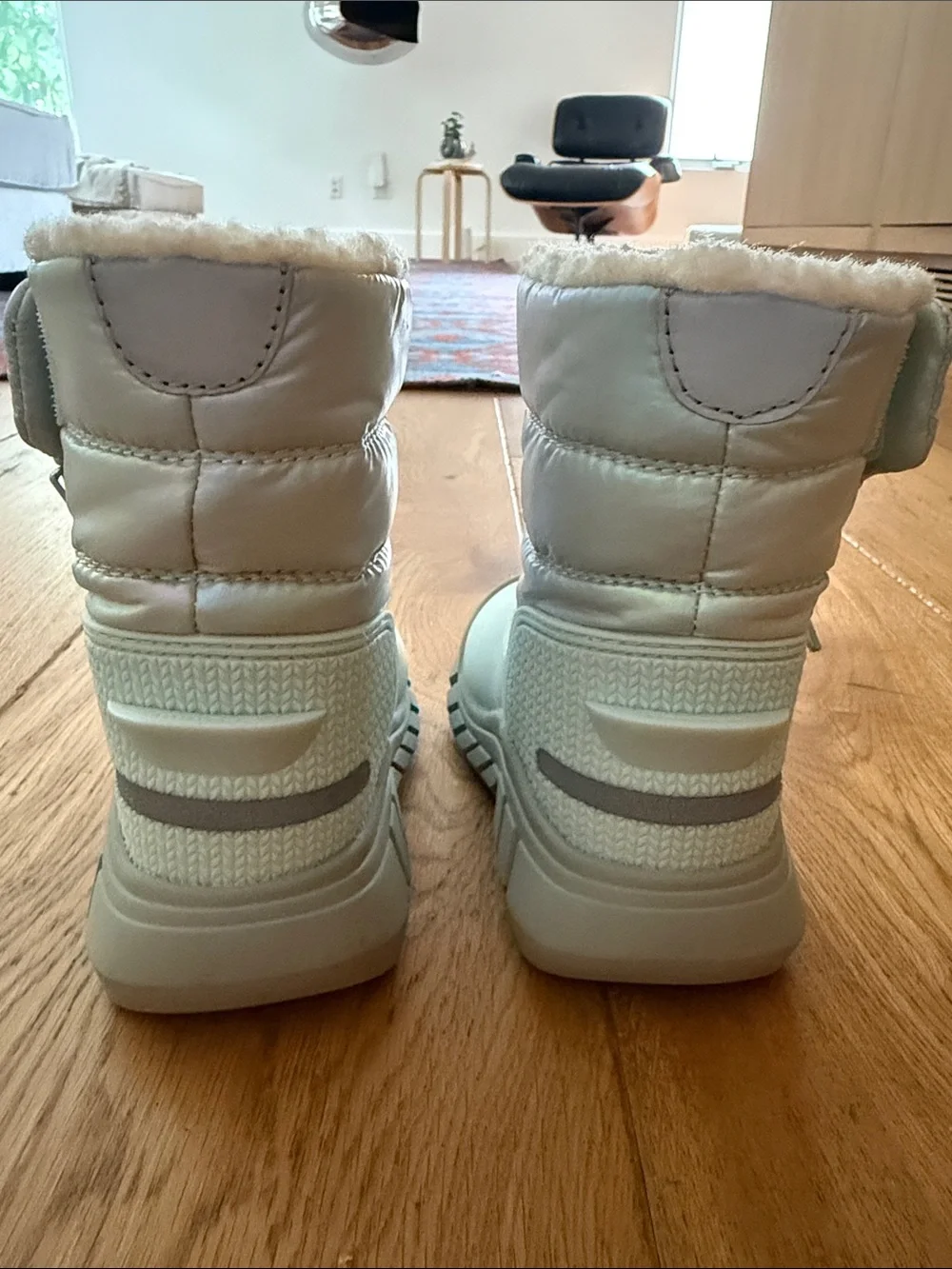 Hunter Kids Insulated Shimmer Snow Boots sz 7